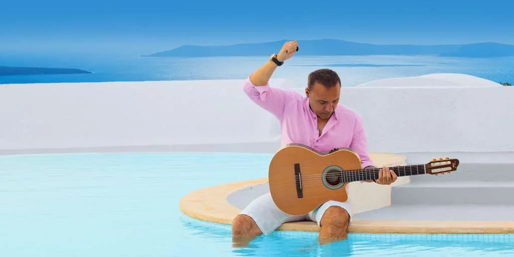 Pavlo - The Santorini Tour